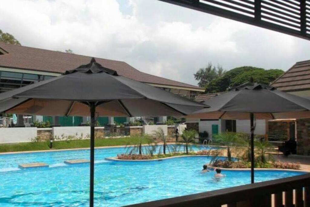 Dreamy 2Br Condo, With A Golf Course View Cebu Bagian luar foto